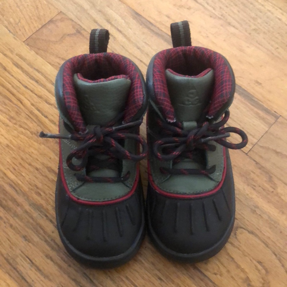 Nike ACG Woodside 2 Duck Boot/Sneaker/All Weather
